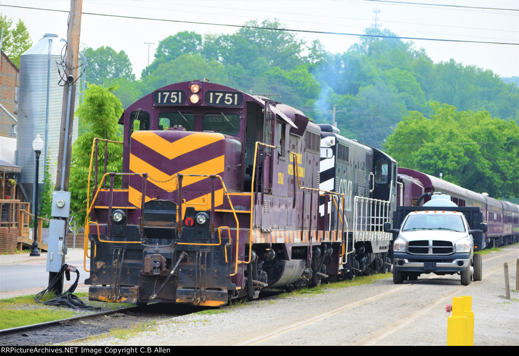 Excursion Train